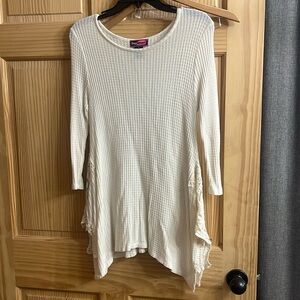 Size medium cream tunic